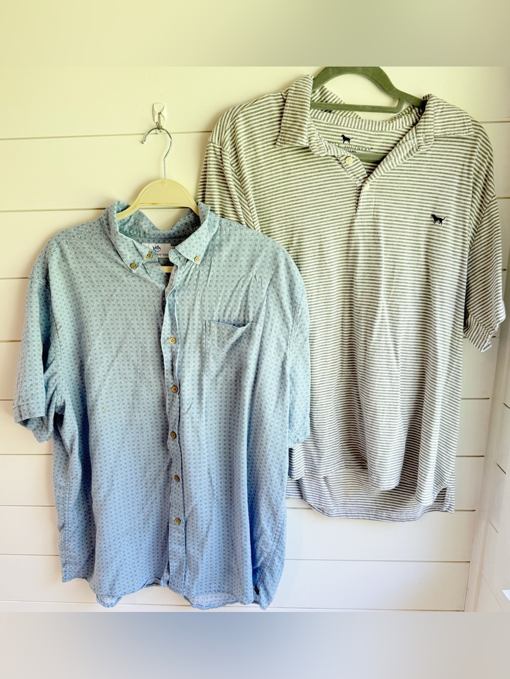 Men’s short sleeve button up bundle XL